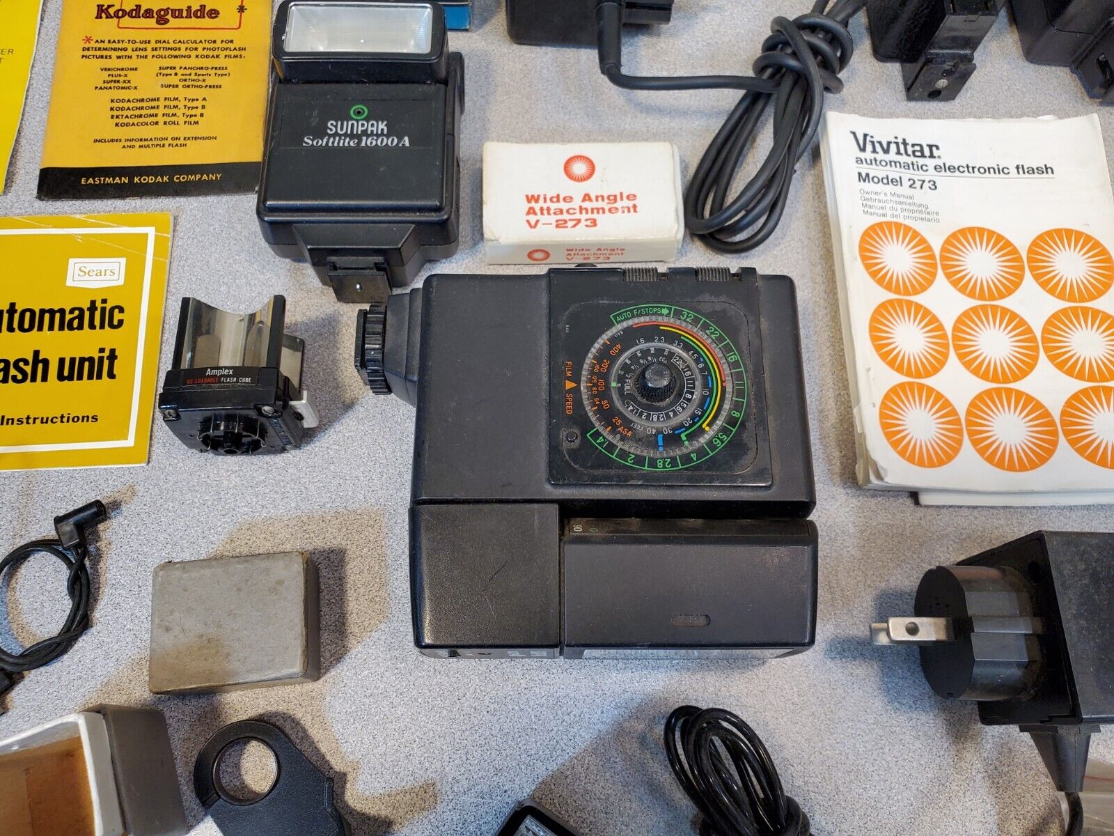 Lot of Vintage Camera Flashes & Flash Accessories