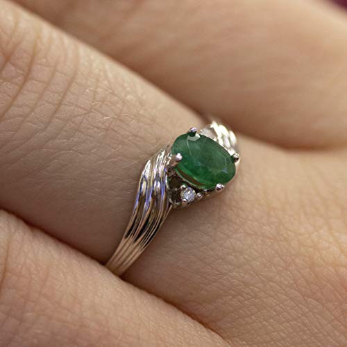 White Gold Oval Emerald and Diamond Ring - Size 7