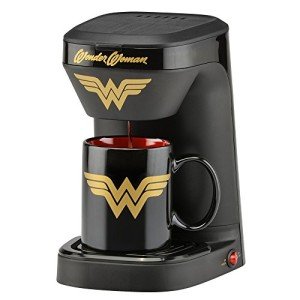 Wonder Woman Single Serve Coffee Maker with Mug