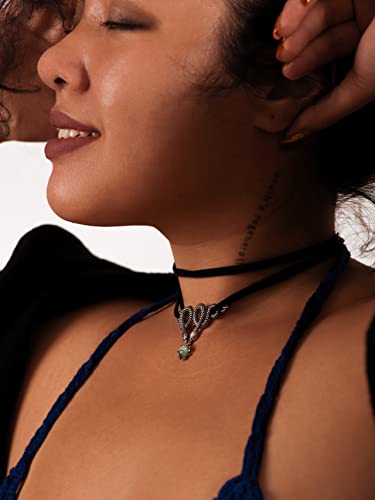 Sacina Gothic Snake Choker Necklace, Medusa Goth Jewelry