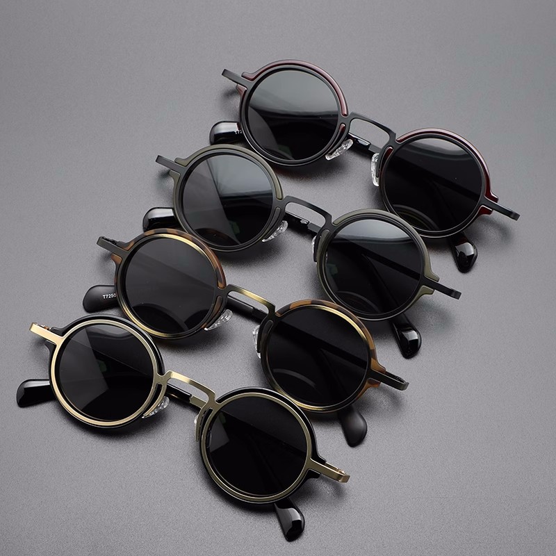 Retro Steampunk Polarized Sunglasses for Men and Women