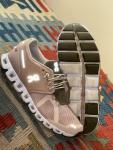 On Cloud 5 Women’s Rosebrown Camo Running Sneakers