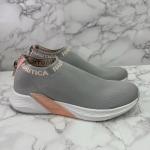 Nautica Women's Lightweight Slip On Sneakers Size 9.5