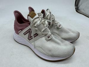 New Balance Fresh Foam Roav Women's Sneakers