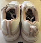 Wilson Pickle Pro Women's Pickleball Shoe - Size 9