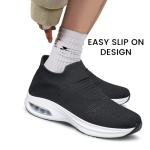 Men's Lightweight Slip-On Walking Shoes - Black