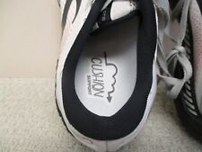 Brooks Women's Adrenaline GTS 22 Running Shoe - Grey/Rose/Black