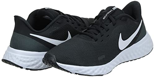Nike Revolution 5 Black and White Sneakers UK 10