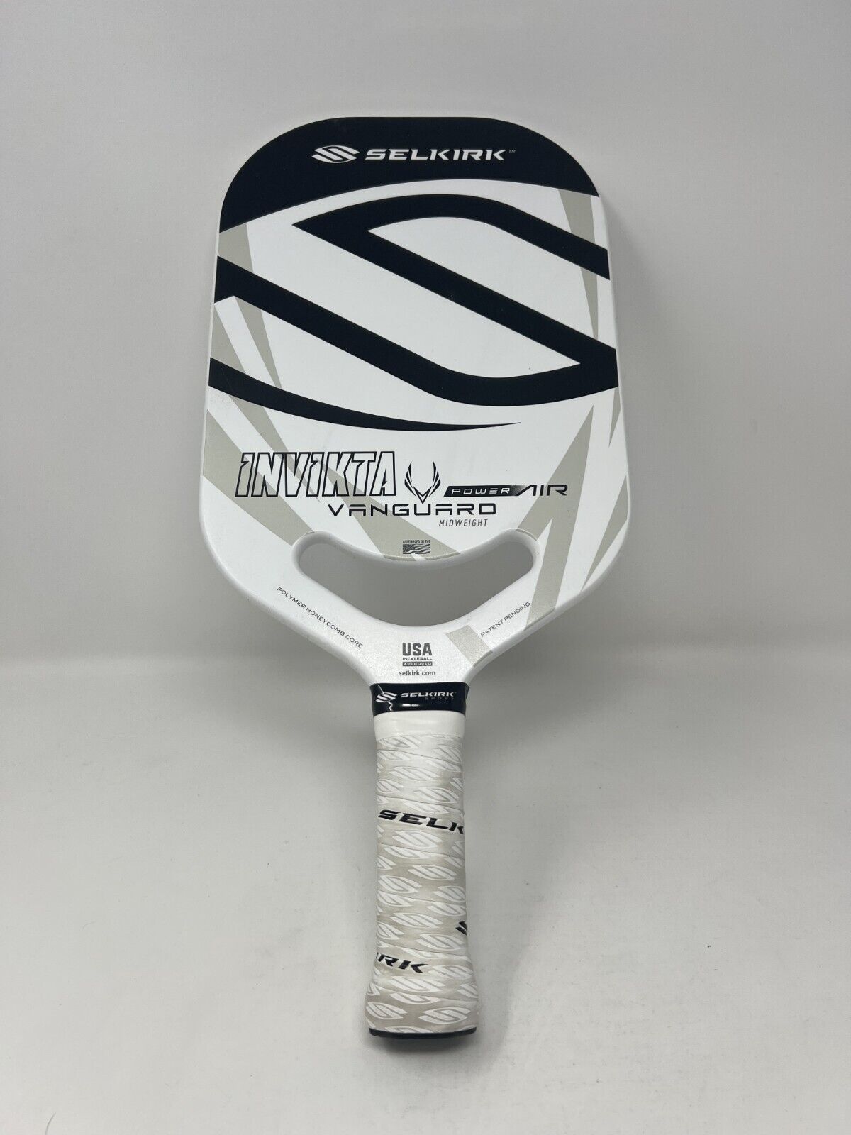 Selkirk Vanguard Power Air Invicta Paddle Black/White