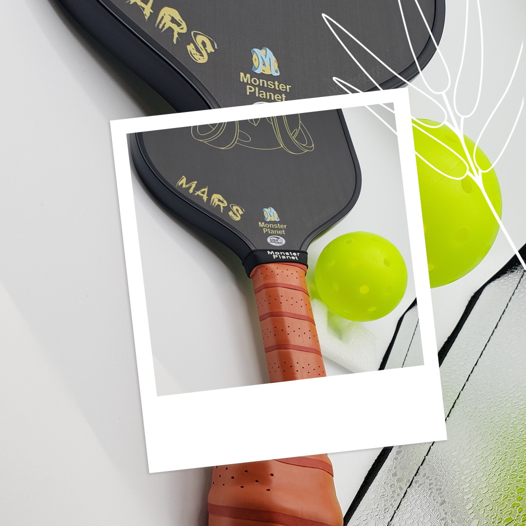MARS T700 Carbon Fiber Pickleball Paddle - Powerful Performance