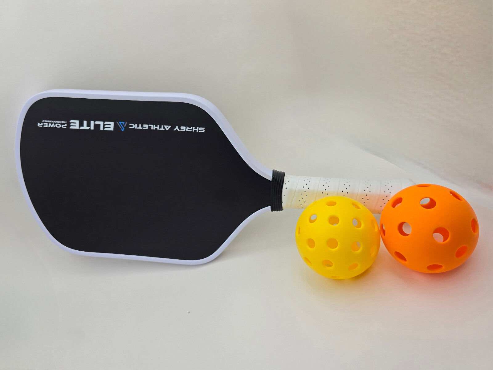 Elite T700 Carbon Fiber Pickleball Paddle