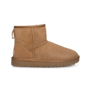 UGG Women's Classic Mini II Boot, Chestnut