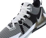 Nike LeBron Witness 7 Basketball Shoes, Size 11.5