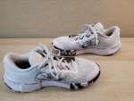 Nike ZOOM CHALLENGE Women's Pickleball Sneakers Size 9