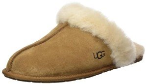 UGG Women’s Scuffette II Slippers - Chestnut