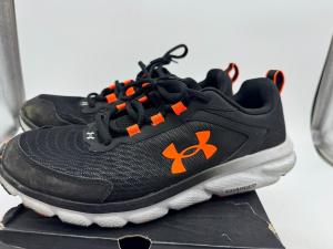 Under Armour Men's Charged Assert 9 Running Shoe