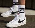 Nike Women's Blazer Mid '77 Basketball Sneakers