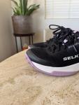 Selkirk Women's CourtStrike Pickleball Shoes Black/WinterBerry