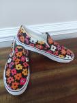 Vans Classic Slip-On Sneakers - Flower Print
