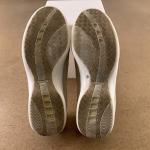 Lands End Women's Size 9.5 Beige Slip-On Sneakers