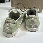 Time & Tru Women's Slip-On Sage Foam Sneakers