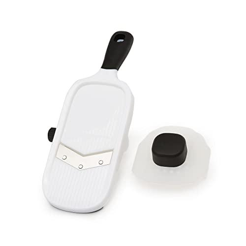 Amazon Basics Hand-held Mandoline Slicer, White