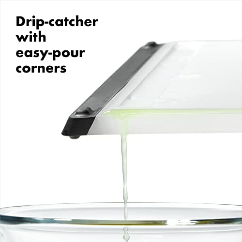 OXO Good Grips 2-Piece Plastic Cutting Board Set (Pack of 1),Clear