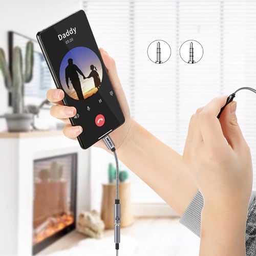 USB-C to 3.5mm Headphone Adapter with Microphone