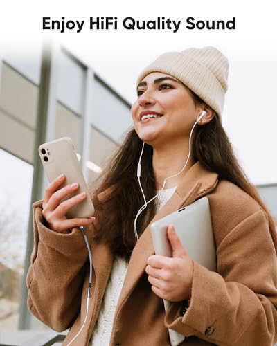 USB-C to 3.5mm Audio Adapter Dongle