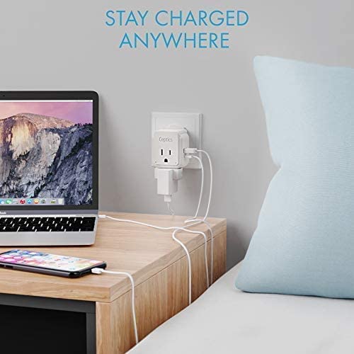 Italy, Rome Power Plug Adapter with USB-C