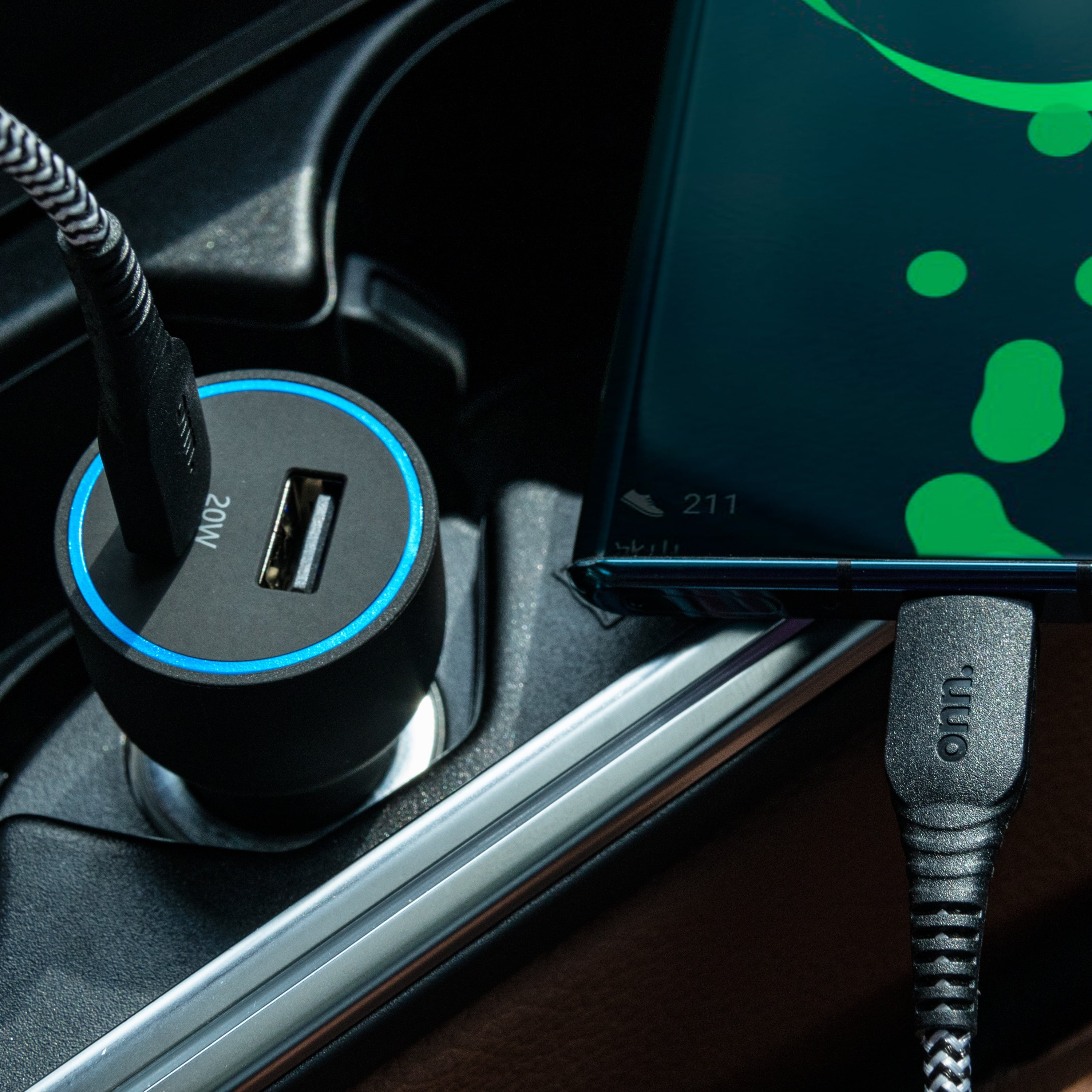 32W Dual USB-C Car Charger for iPhone/iPad