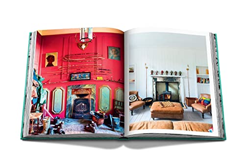 Assouline Chic Stays Coffee Table Book
