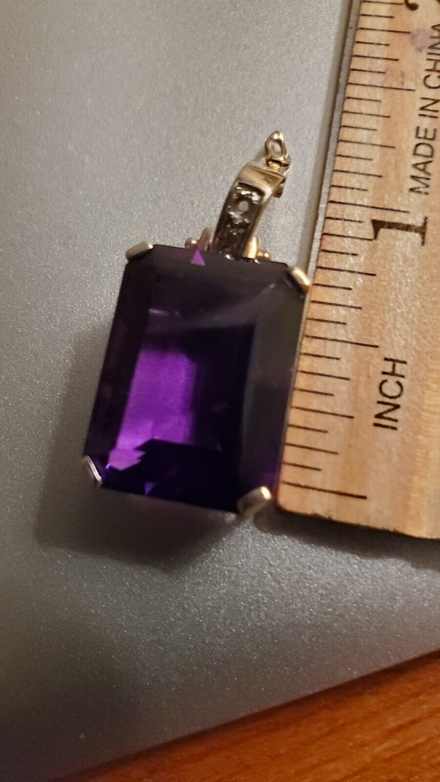 Alexandrite pendant on gold chain - Beveled rectangle