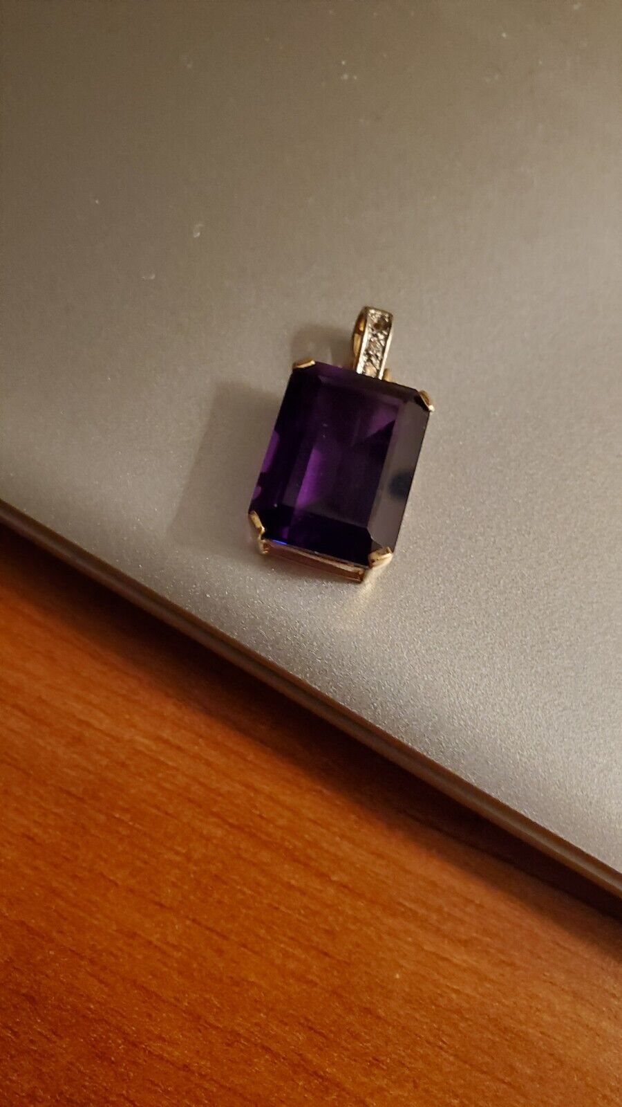 Alexandrite pendant on gold chain - Beveled rectangle