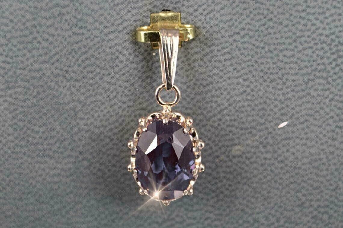 Lab-Created Alexandrite Pendant, 3 Ct Oval Cut, Rose Gold