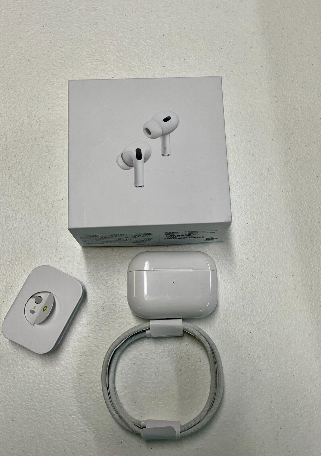 Apple Airpods Pro 2nd Gen with Magsafe Case
