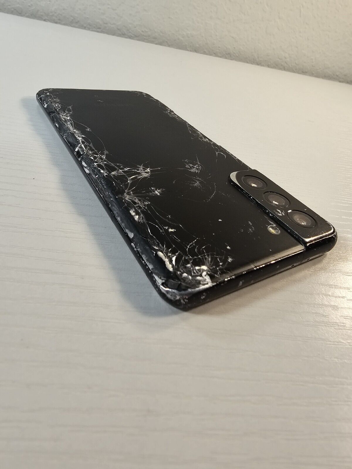 Samsung Galaxy S21+ 5G - 128 GB - Black Unlocked