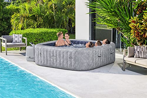 SaluSpa HydroJet Pro: Large Square Hot Tub