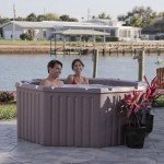 Invi Hot Tub for 5 Adults with LED Lighting