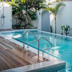 Pool Handrail 26x30 inch 304 Stainless Steel Spa handrail w/Quick Mount Base Plate for Deck Mounted|OD:2"; Wall Thickness:0.065" |