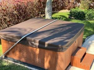 Custom Durable Replacement Hot Tub Spa Covers 94