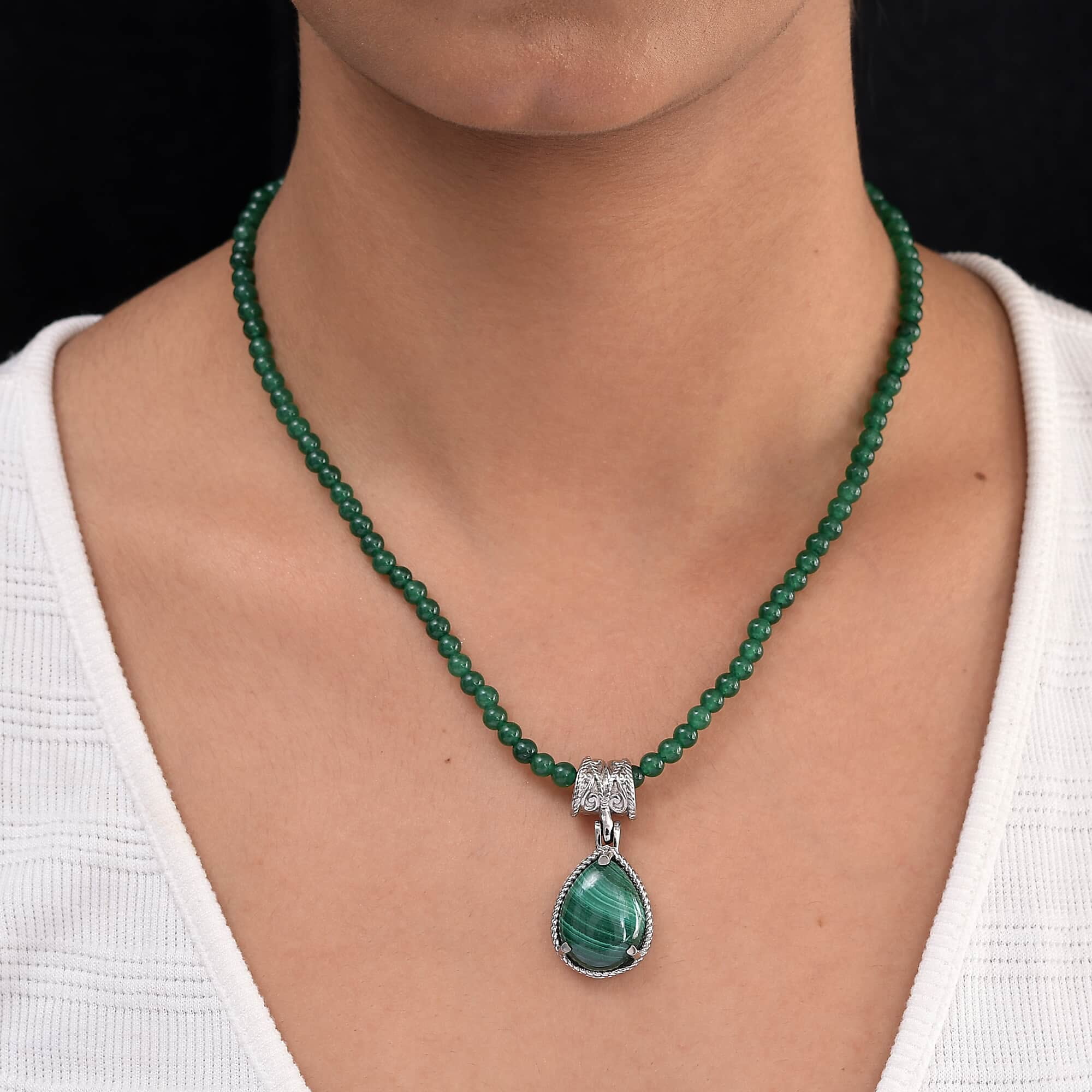 Green Quartzite Malachite Pendant Choker Necklace for Women