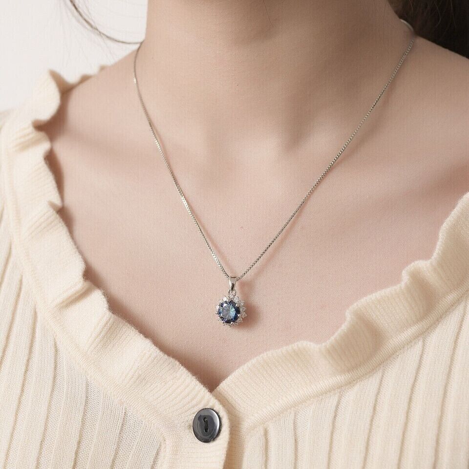 Lab Created Alexandrite 2 Ct Round Cut Pendant