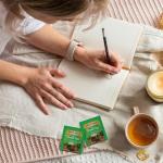 Twinings Pure Green Tea Individually Wrapped Bags, 100 Count (Pack of 1), Smooth & Refreshing, Caffeinated, Enjoy Hot or Iced, 100 Teabags