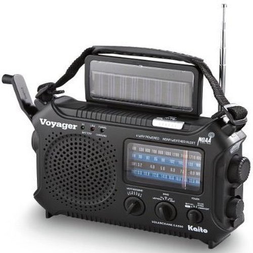Emergency Radio with Solar Dynamo Crank