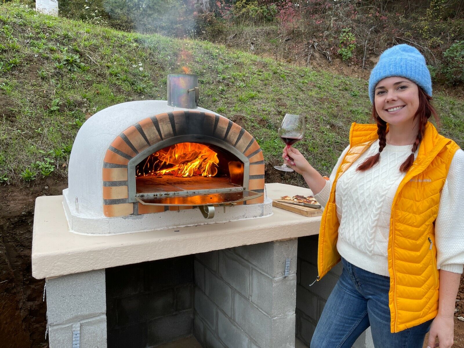 Amadora Outdoor Wood-Fired Pizza Oven