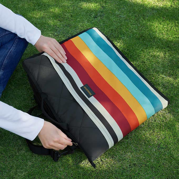 Pendleton Packable Blanket: Mount Foraker Design