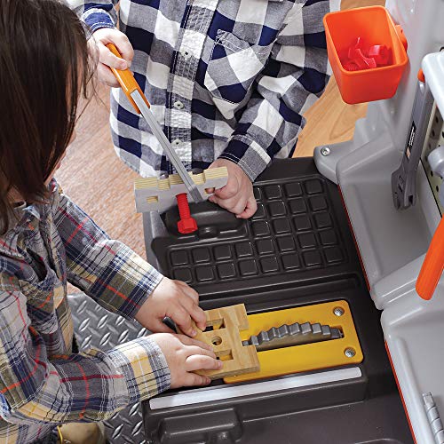 Step2 Big Builders Pro Kids Workbench with Toy Accessories
