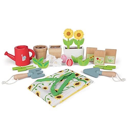 Wooden Gardening Center Indoor Playset - 22 Pc