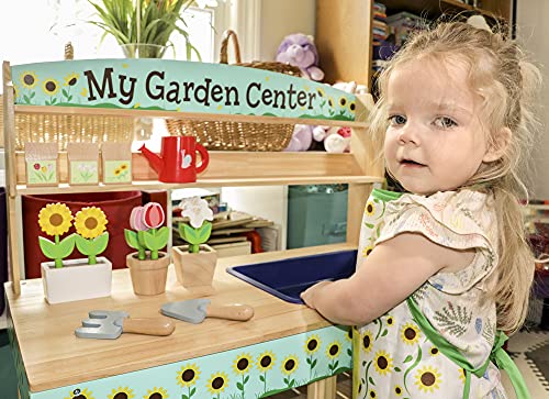 Wooden Gardening Center Indoor Playset - 22 Pc